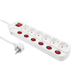 6-fach Steckdosenleiste Mit Einzelschalter Weiß, 1,5m Zuleitung - Max 3600W