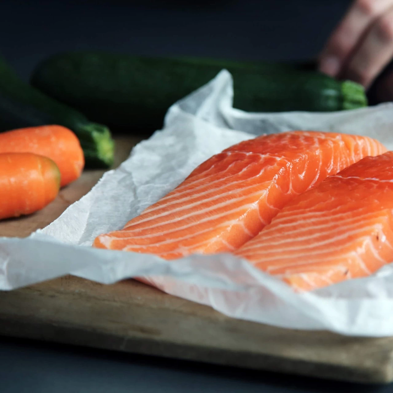 ALLGRILL Räucherbrett Treppe Edelstahl, Klappbar Inkl. Zedernholzplanken 4 ALLGRILL Räucherbrett Treppe Edelstahl, Klappbar Inkl. Zedernholzplanken – Bild 4