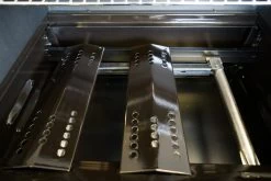 Grandhall Gasgrill Xenon 3 Black -Warmes BBQ-Restaurant Grandhall Xenon Black Gas innen 1280x1280