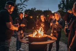 MOESTA-BBQ Bandit FirePlace 57cm Durchmesser -Warmes BBQ-Restaurant bandit lagerfeuer anwendung 1200x800x72dpi 805