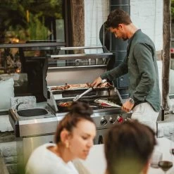 Enders Kansas II Pro 4 SIK Profi Turbo -Warmes BBQ-Restaurant enders kansas ii pro 4 sik profi turbo dc07a52dfca6a51151323b7d313d8f2d