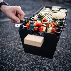 Knister Grill Original – Tragbarer Holzkohlegrill 25 Knister Grill Original – Tragbarer Holzkohlegrill -Warmes BBQ-Restaurant knister grill original tragbarer holzkohlegrill bd0462637a21bee6d6e8427ef270b864