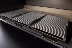 Der Merklinger 1200 Holzofen Standard -Warmes BBQ-Restaurant merklinger holzbackofen grill pizzaofen brotbackofen 1200 vorne tuere auf zoom 3 jpg