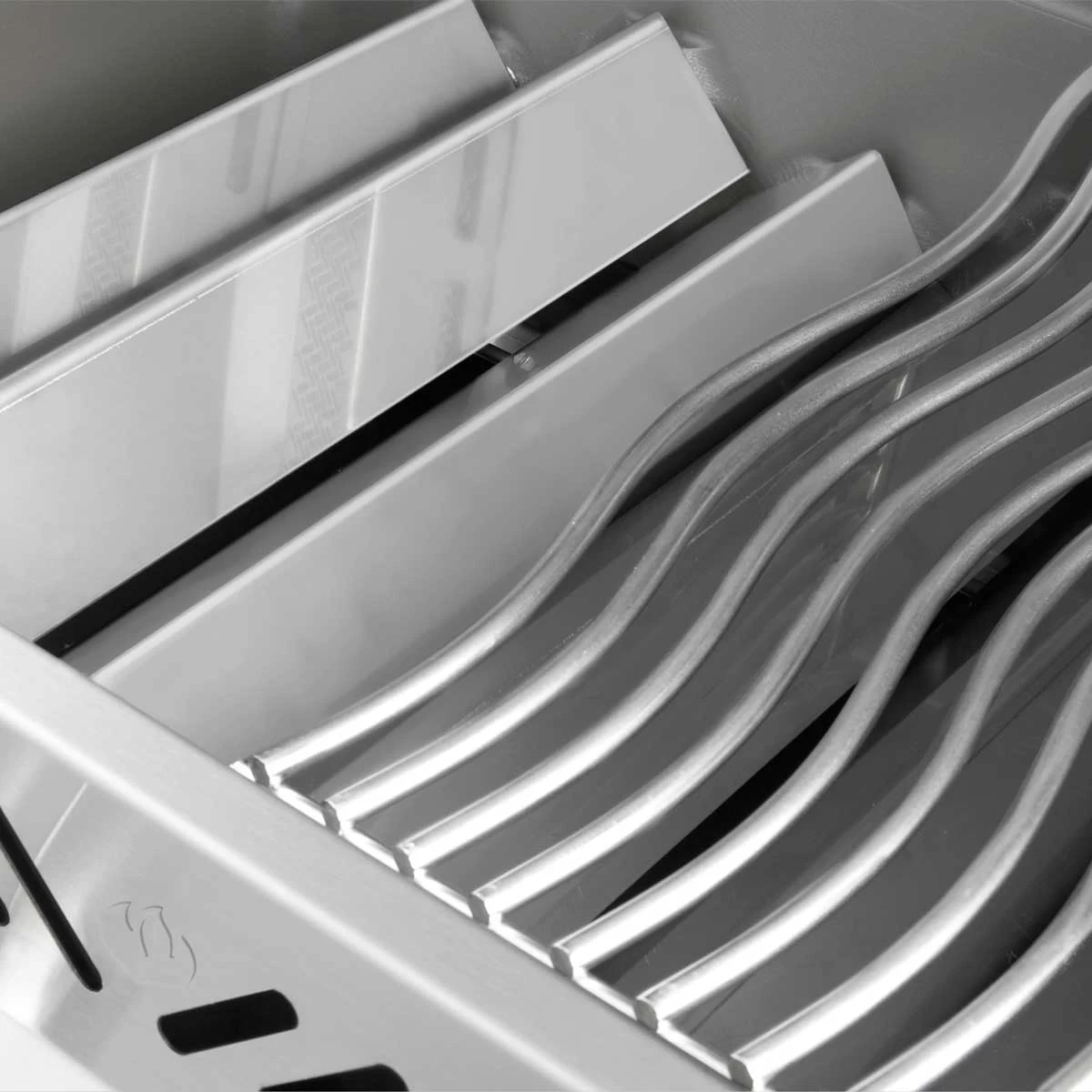 Napoleon Oasis Compact 105 Outdoor Küche Mit Einbaugrill P500 Und Sizzle Zone 7 Napoleon Oasis Compact 105 Outdoor Küche Mit Einbaugrill P500 Und Sizzle Zone – Bild 7