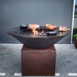 OFYR Feuerplatte XL Corten -Warmes BBQ-Restaurant ofyr feuerplatte xl corten c925ccfd8df640ffdc50fc0bdb55cd85