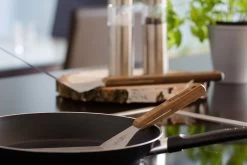 Petromax Grill-& Pfannenwender Mit Kurzgriff 10 Petromax Grill-& Pfannenwender Mit Kurzgriff -Warmes BBQ-Restaurant petromax grillwender einsatz flex1 1280x1280